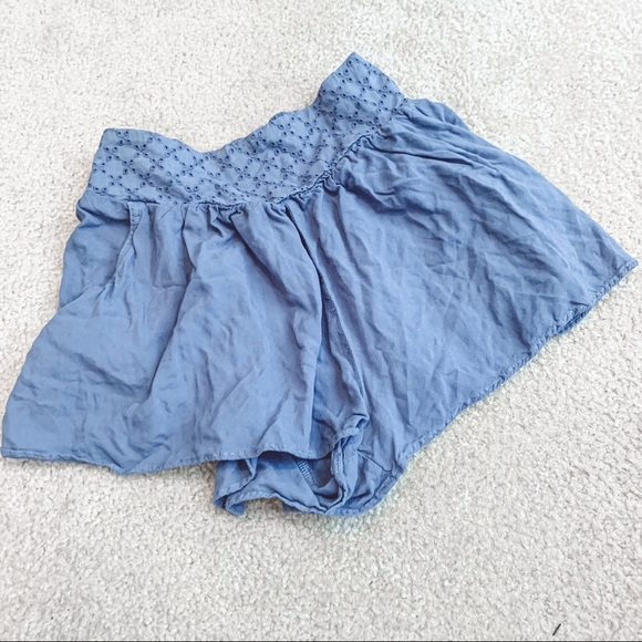 American Eagle Outfitters Pants - American Eagle blue boho crochet flow shorts